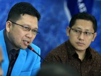 Anas Urbaningrum Terima Pengurus KNPI