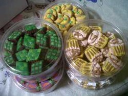 Kue Pukis Hias Ketupat dan Bedug Masih Diminati Konsumen