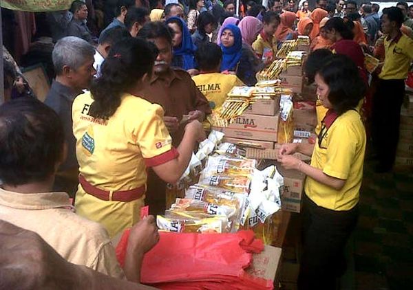 Pegawai BPN Serbu Bazar Ramadan