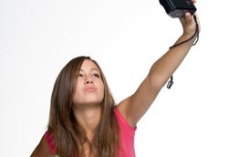 Sifat Narsis Berguna untuk Remaja Tapi Tidak Bagi Dewasa