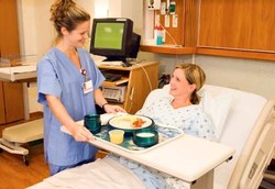 Makanan yang Perlu Dihindari Pasca Operasi