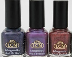 Tren Baru: Menghias Kuku dengan Magnet