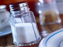 Cara Mengurangi Asupan Garam