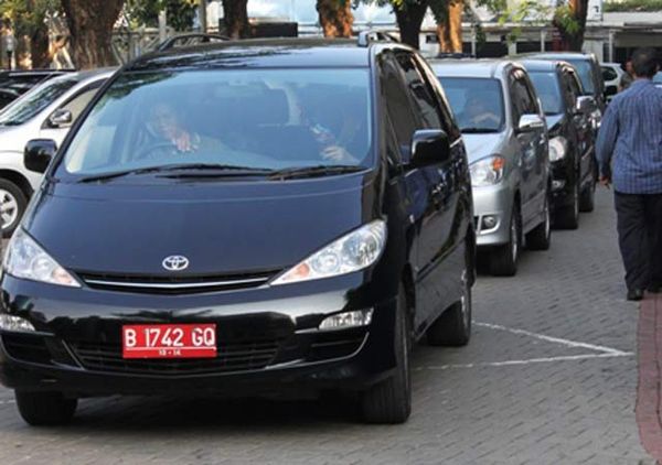 Tim Penjemput Nazaruddin Bergerak ke Halim