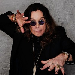 Ini Dia 10 Selebriti yang Lolos dari Kematian (2)