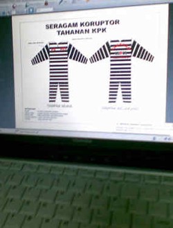 Berkaca dari Nazaruddin, Tahanan KPK Pantas Diborgol & Pakai Baju Khusus