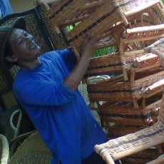 Jelang Lebaran, Penjualan Rotan Parsel Meningkat