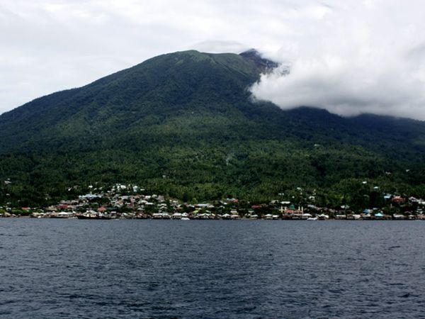 Gunung Gamalama Petunjuk Gelombang