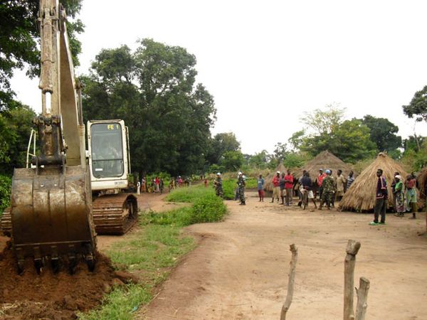 Konga XX-H Bangun Jalan Dungu-Duru