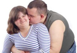 Butuh Kehangatan? Jangan Peluk Orang Gemuk