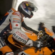 Pedrosa Tak Mau Dibuai Pole