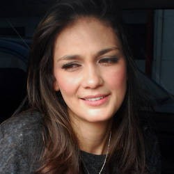 Puasa, Luna Maya Tambah Gemuk