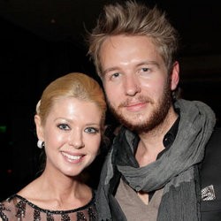 Tara Reid Dinikahi Pengusaha Asal Denmark 