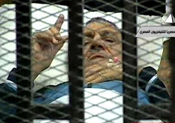 Mubarak Kembali Diadili 