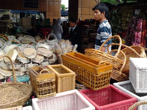Keranjang Parsel Mulai Diserbu