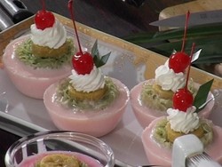 Resep Kue: Putu Mayang Bihun Jagung Tapak Kancil