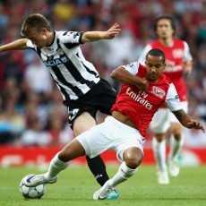Arsenal Atasi Udinese 1-0