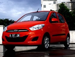 Service dengan Suku Cadang Asli, Bawa Pulang Mobil