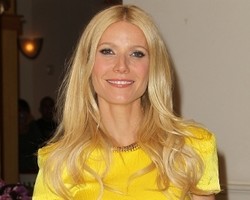 Gwyneth Paltrow Berencana Operasi Payudara