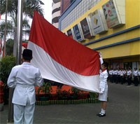 Benarkah Indonesia (tiadak) Merdeka?