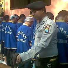 77 Orang Diamankan Dalam Operasi Pekat, 16 Orang PSK