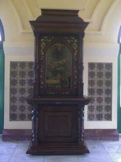 Komet, Gramofon Tua di Istana Siak