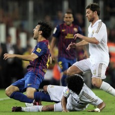 Tekel & Trofi Sambut Cesc