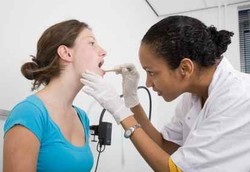 Cara Menjaga Amandel Tetap Sehat