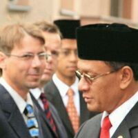 9 WN Jerman Terima Anugerah Satyalancana Dharma Nusa