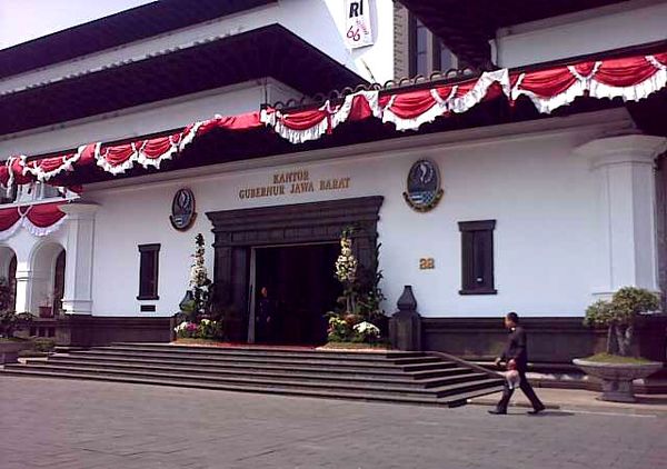 Gedung Sate Tampil Cantik