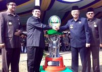 Bandung dapat Tripartit Award