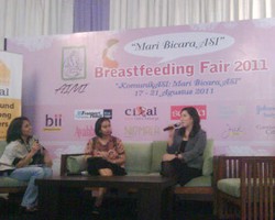 Yuk, Ngabuburit Sambil Belajar Tips dan Trik Menyusui