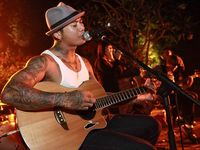 SID Tampil Akustik