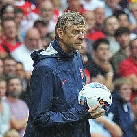 Wenger Pertanyakan Keabsahan Gol-gol Si Merah