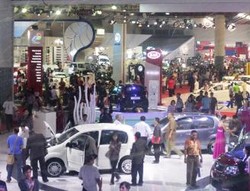 DP Kredit Dinaikkan, Industri Otomotif dalam Bahaya