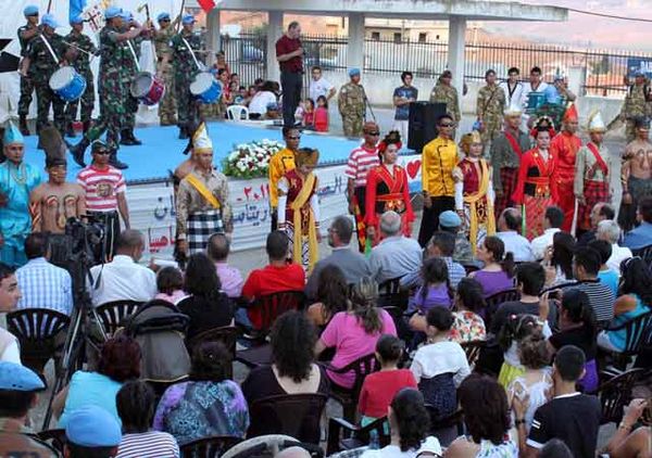 Prajurit Indobatt Hibur Anak-anak Libanon