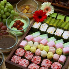 Sweet and Smooth Takjil di Aston Tropicana