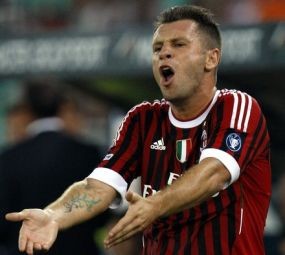 Allegri Tantang Cassano