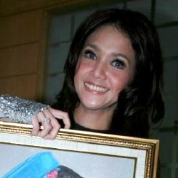 Karaoke Jadi Bisnis Baru Maia Estianty untuk Hari Tua