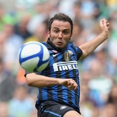 Pazzini Selamatkan Inter dari Kekalahan