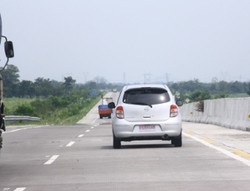Tarif Jalan Tol Naik Lagi