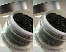 Wow! Ada Scrub Kaki Terbuat dari Berlian & Mutiara