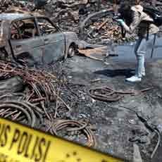 Kios di Pasar Loak Surabaya yang Terbakar Mencapai 813