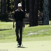 Obama Asyik Bermain Golf Saat Gempa 5,9 SR Guncang AS 