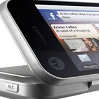 Microsoft Minta Ponsel Android Motorola Dicekal