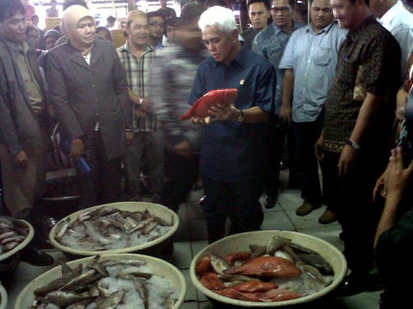 Hatta Sidak Pasar Ikan Muara Angke