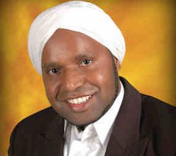 Dakwah di Pedalaman, Ustadz Al-Payage Ditandu & Gunakan Bahasa Isyarat