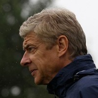 Wenger Didesak Datangkan Pemain Top