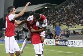 Wenger Puji Mental Arsenal
