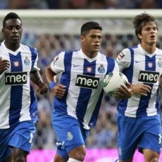 Hulk Ingin Kalahkan Barca & Bawa Pulang Trofi